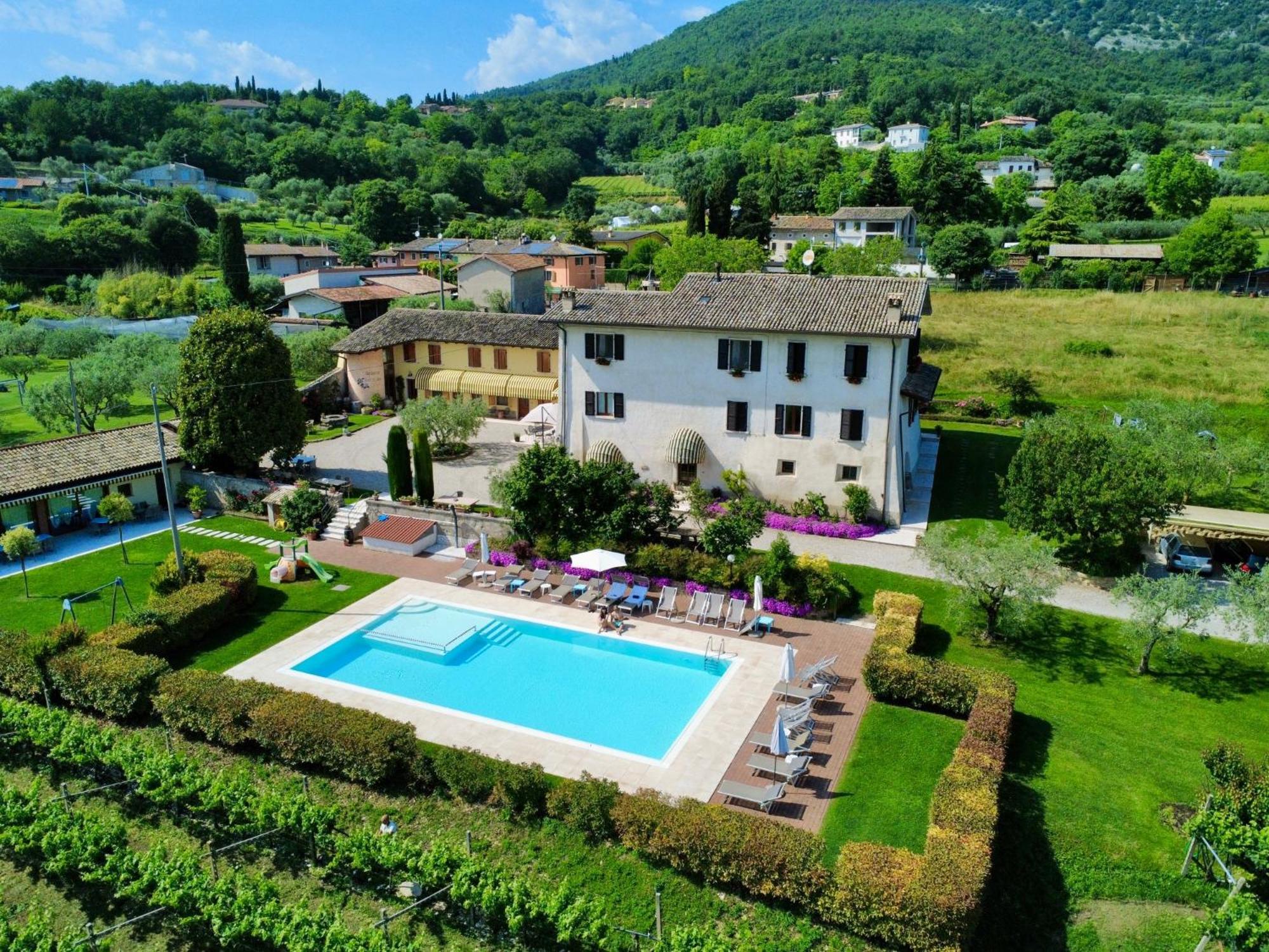 Agriturismo Corte Dei Fiori 卡普里诺韦罗内塞 外观 照片