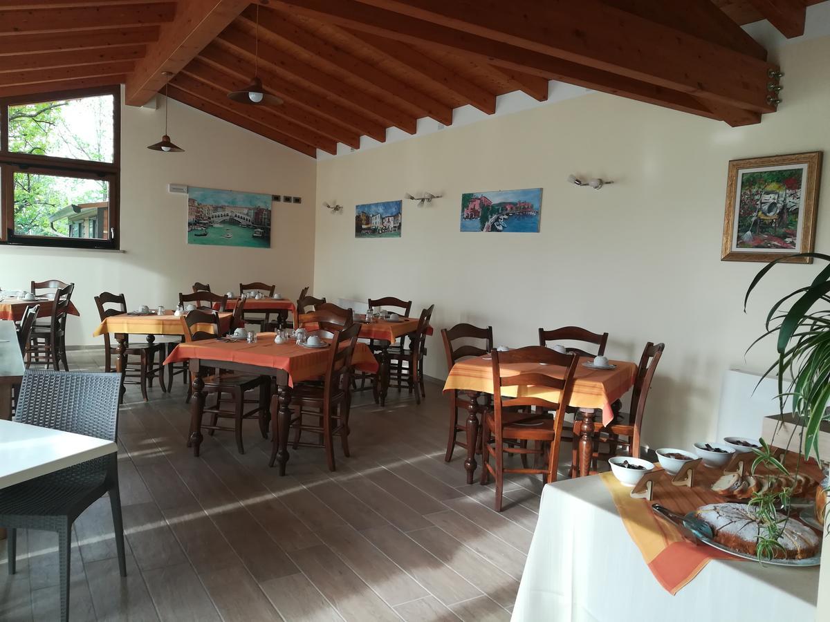 Agriturismo Corte Dei Fiori 卡普里诺韦罗内塞 外观 照片